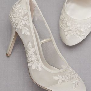 David’s Bridal Adley Round-Toe Lace Mesh Pumps